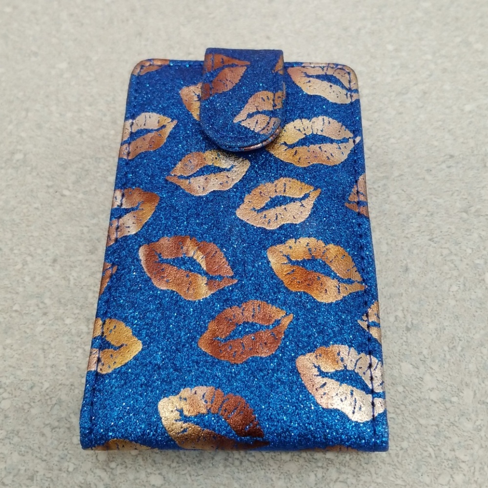(NEW)Lipstick Case w/Mirror & Rose Gold Lip Design
